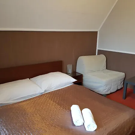 Amaretto Pensión Miskolc